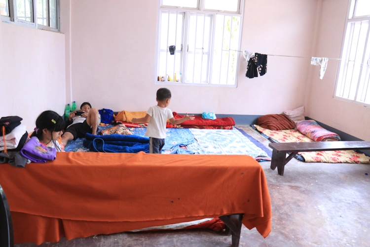 KUKI KHANGLAI LAWMPI RELIEF CENTRE 